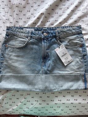 ZARA Washed Light Blue Denim Mini Skirt
